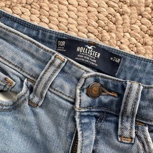 Hollister Women's Light Blue High-Rise Flare Jeans